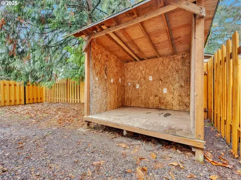 2807 SE 174th Avenue Portland OR 97236
