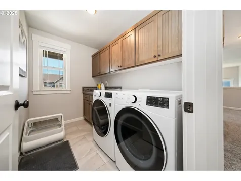 12209 Mimosa Way Oregon City OR 97045