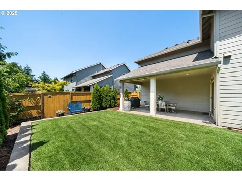 12209 Mimosa Way Oregon City OR 97045
