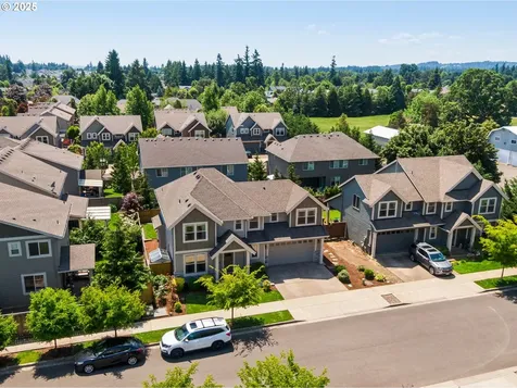 12209 Mimosa Way Oregon City OR 97045