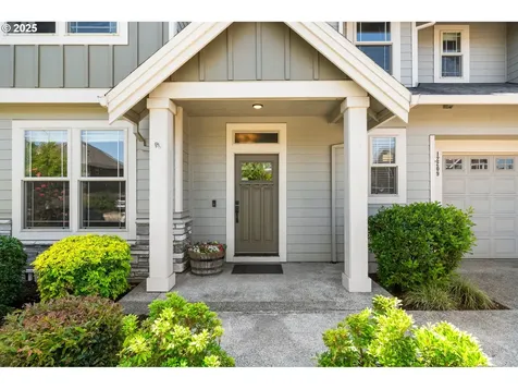 12209 Mimosa Way Oregon City OR 97045
