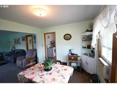 1314 Mount Hood Street The Dalles OR 97058