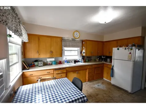 1314 Mount Hood Street The Dalles OR 97058