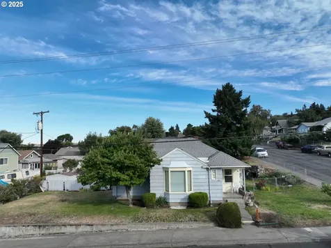 1314 Mount Hood Street The Dalles OR 97058