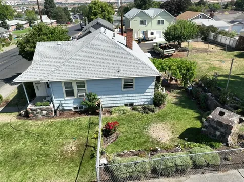1314 Mount Hood Street The Dalles OR 97058