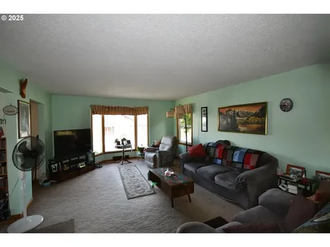 1314 Mount Hood Street The Dalles OR 97058