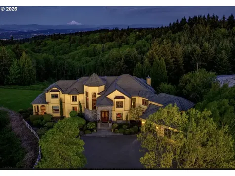 6220 NW Skyline Boulevard Portland OR 97229
