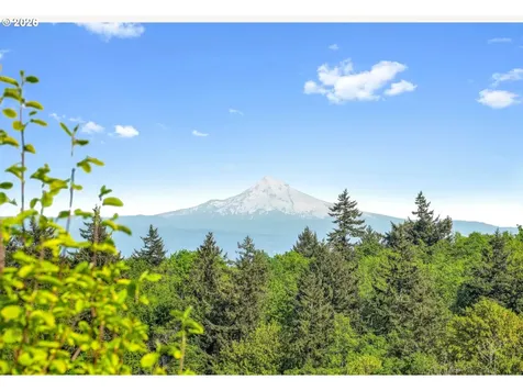 6220 NW Skyline Boulevard Portland OR 97229