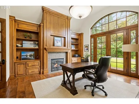 5564 SW Prosperity Park Road Tualatin OR 97062