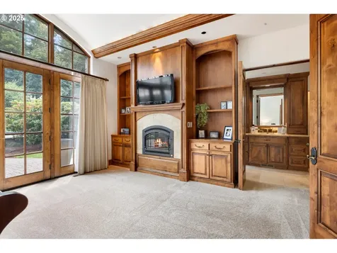 5564 SW Prosperity Park Road Tualatin OR 97062