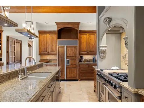 5564 SW Prosperity Park Road Tualatin OR 97062