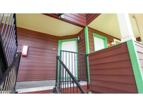 9234 SE Division Street Portland OR 97266