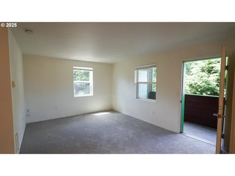9234 SE Division Street Portland OR 97266