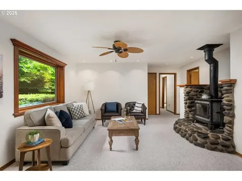 11385 SW Hillsboro Highway Hillsboro OR 97123