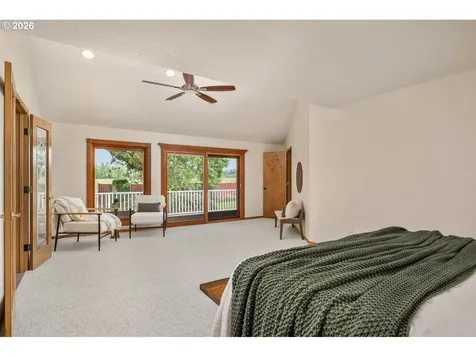 11385 SW Hillsboro Highway Hillsboro OR 97123