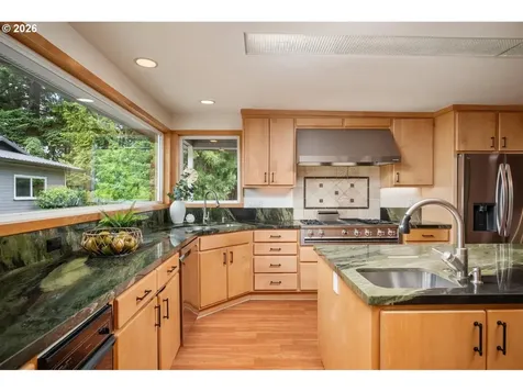 11385 SW Hillsboro Highway Hillsboro OR 97123