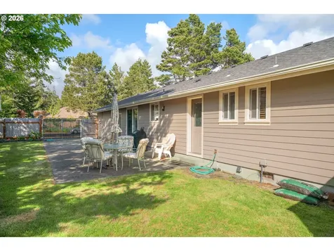 4065 Munsel Creek Drive Florence OR 97439
