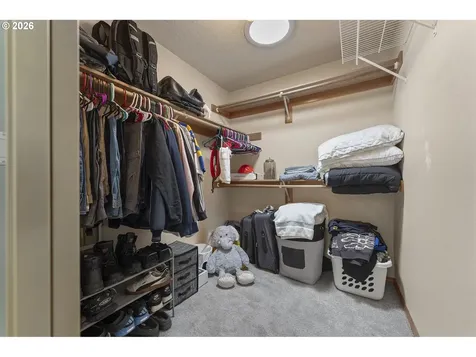 16552 SW Henderson Court Beaverton OR 97007