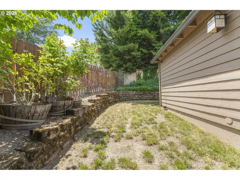 16552 SW Henderson Court Beaverton OR 97007