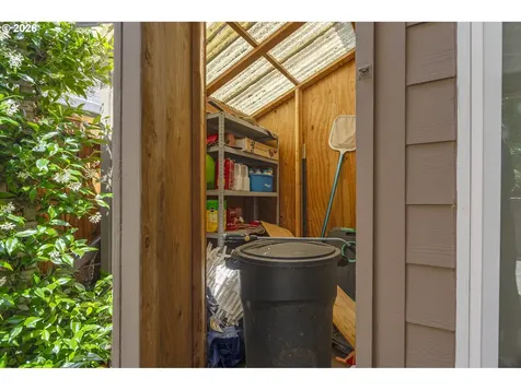 16552 SW Henderson Court Beaverton OR 97007