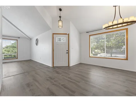 16552 SW Henderson Court Beaverton OR 97007
