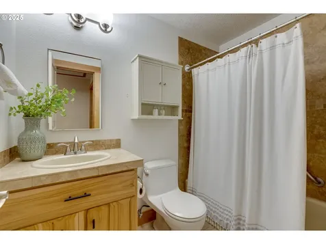 5818 SW Boundary Street Portland OR 97221