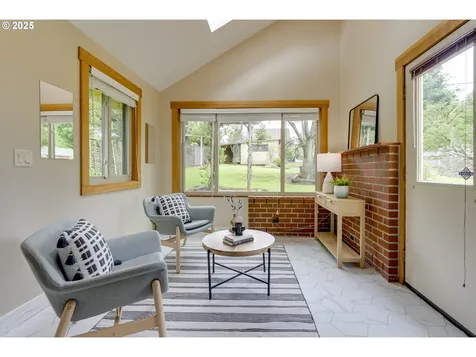 5818 SW Boundary Street Portland OR 97221