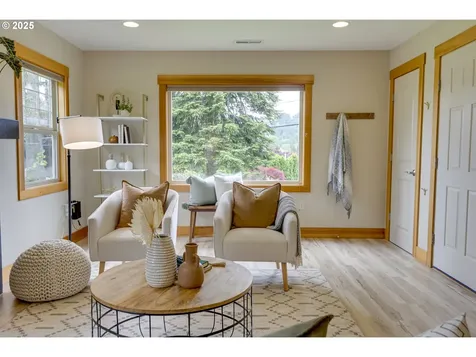 5818 SW Boundary Street Portland OR 97221