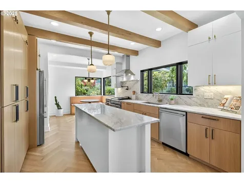1036 SE Sellwood Boulevard Portland OR 97202