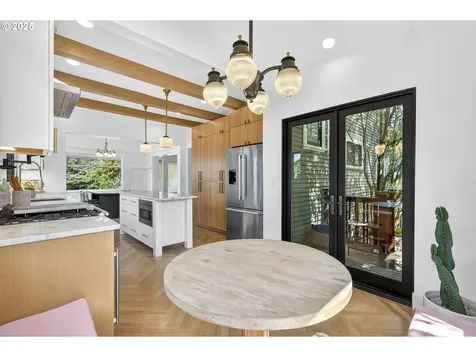 1036 SE Sellwood Boulevard Portland OR 97202