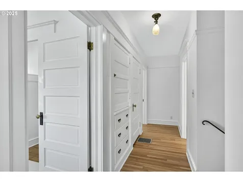 1036 SE Sellwood Boulevard Portland OR 97202