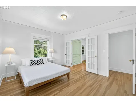 1036 SE Sellwood Boulevard Portland OR 97202