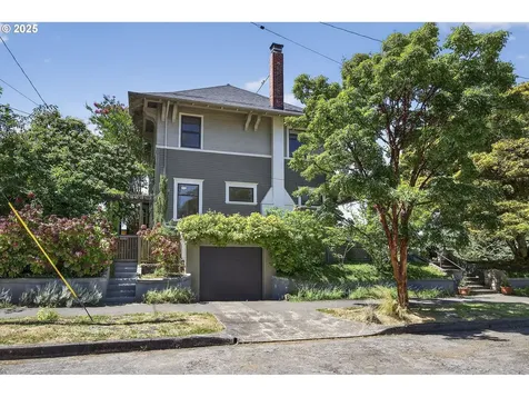 1036 SE Sellwood Boulevard Portland OR 97202