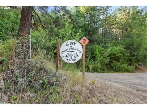 48212 Clear Creek Road Halfway OR 97834