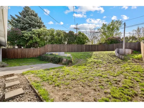 3122 SW Isaac Avenue Pendleton OR 97801