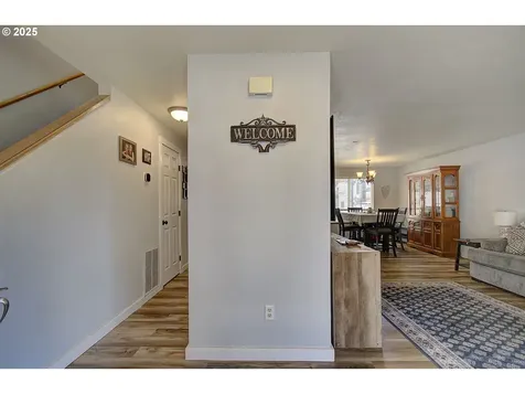 9511 NE 133rd Avenue Vancouver WA 98682