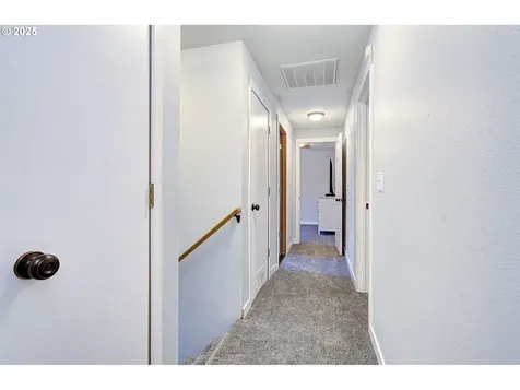 9511 NE 133rd Avenue Vancouver WA 98682