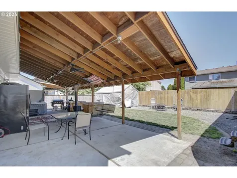 9511 NE 133rd Avenue Vancouver WA 98682