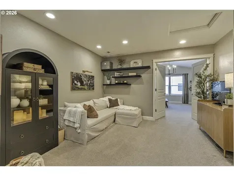 2084 SE 48th Avenue Hillsboro OR 97123