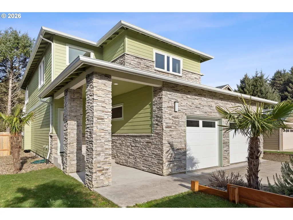 2013 NE 58th Street Lincoln City OR 97367
