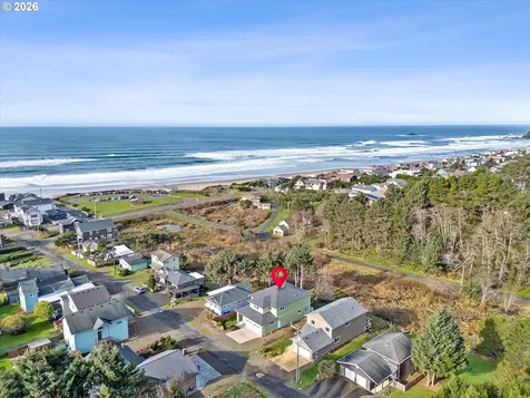 2013 NE 58th Street Lincoln City OR 97367