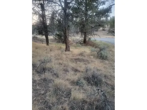 5834 NW Combs Street Prineville OR 97754