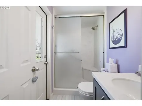 27805 Green Oaks Drive Eugene OR 97402
