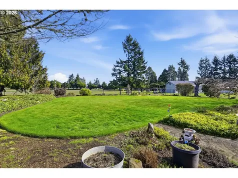 27805 Green Oaks Drive Eugene OR 97402