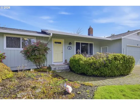 27805 Green Oaks Drive Eugene OR 97402