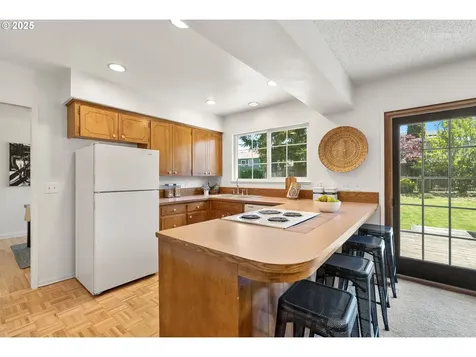 4930 NW 187th Avenue Portland OR 97229