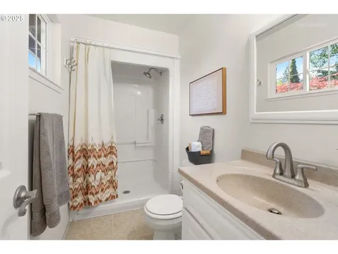 4930 NW 187th Avenue Portland OR 97229