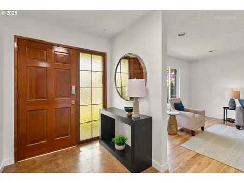 4930 NW 187th Avenue Portland OR 97229