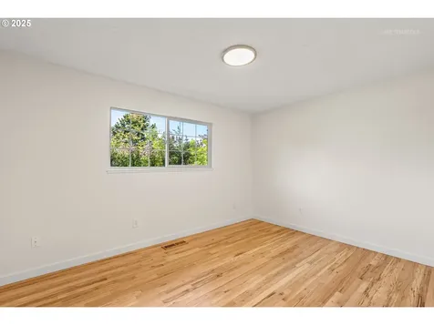 4930 NW 187th Avenue Portland OR 97229