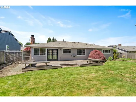 4930 NW 187th Avenue Portland OR 97229